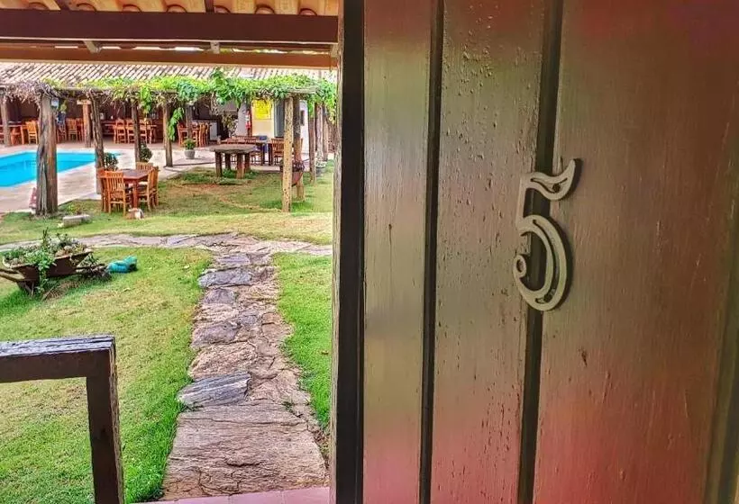 Majatalo Pousada & Parada Olhos D água