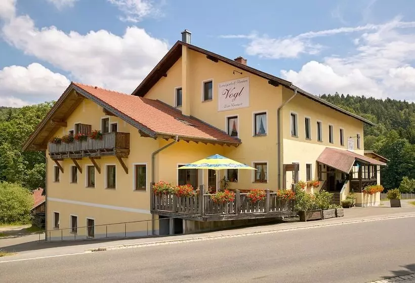Retkeilymaja Landgasthof Vogl   Zum Klement