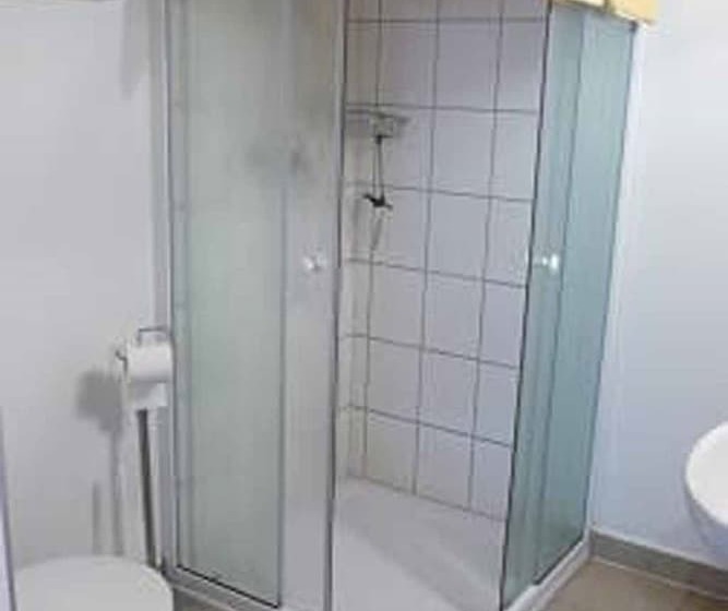 호스텔 Landgasthof Vogl   Zum Klement