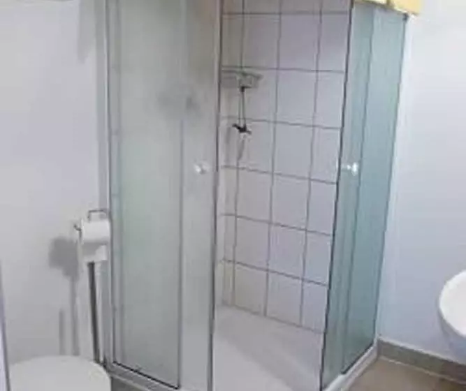 Retkeilymaja Landgasthof Vogl   Zum Klement