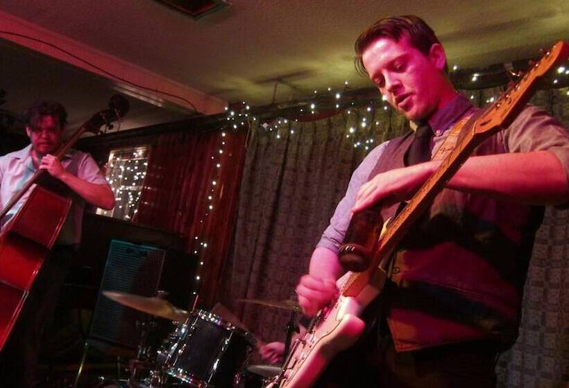 호스텔 The Arlington