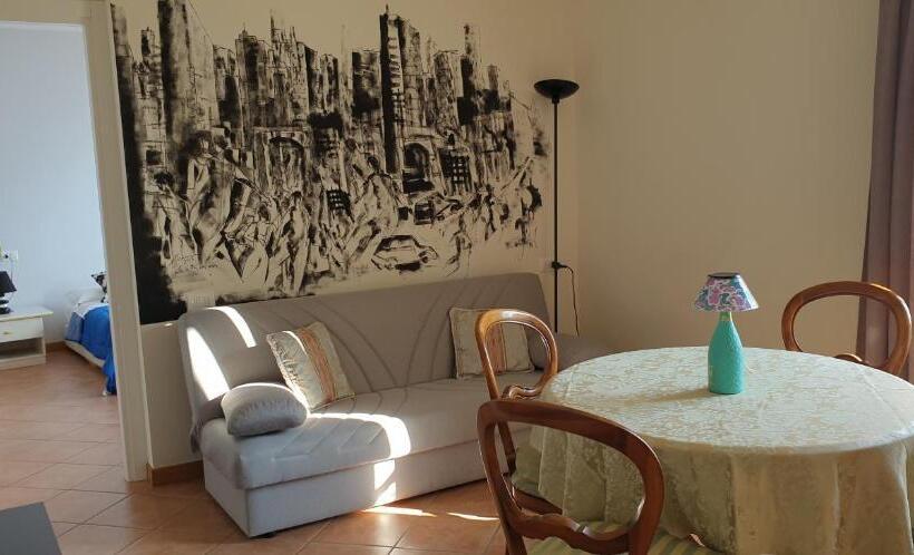 ベッドアンドブレックファースト Caffè Del Viaggiatore