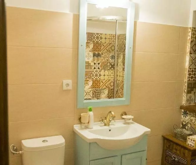 Aamiaismajoitus (B&B) Hanul Banului