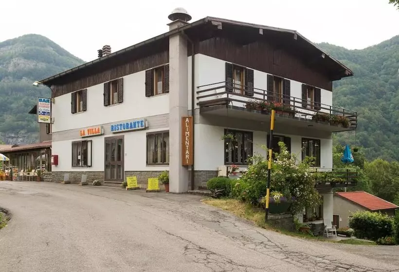 Hotelli Albergo Ristorante La Villa