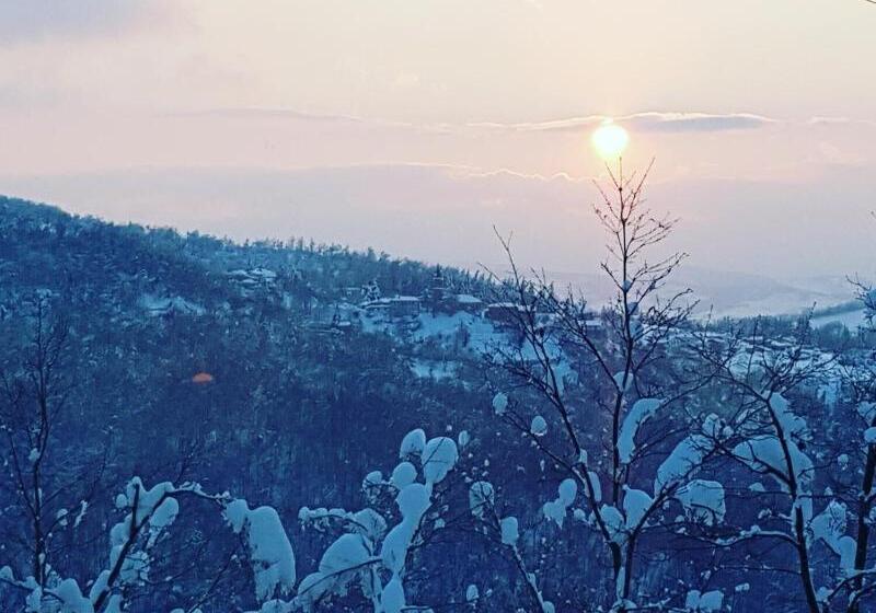 בית מלון כפרי Albergo Ristorante Poli