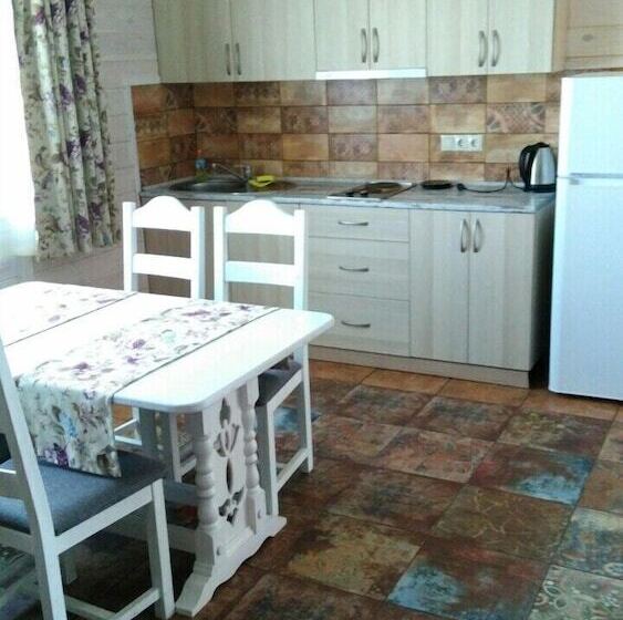 فندق Perlyna Resort