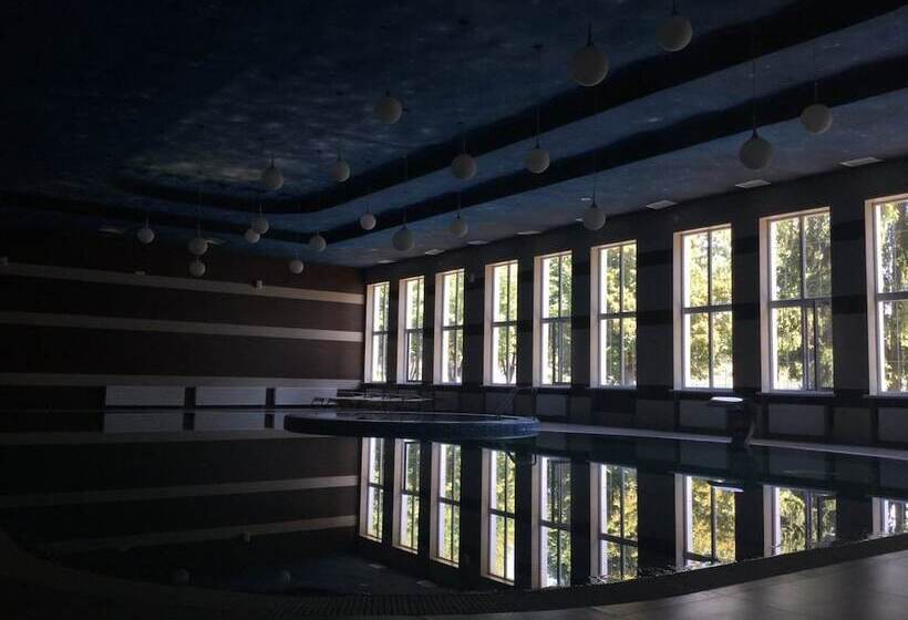 فندق Perlyna Resort