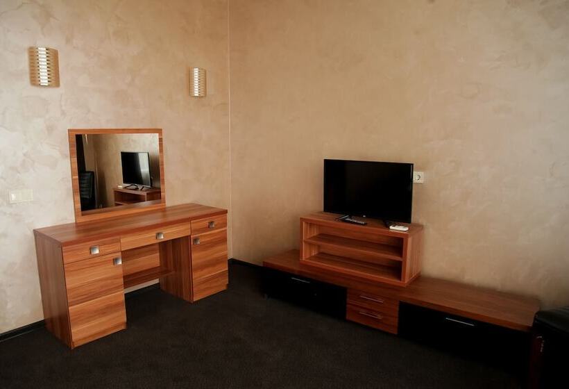 فندق Perlyna Resort