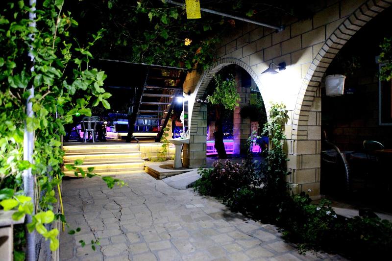 بنسيون George's Villa