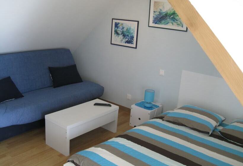 بنسيون Le Petit Clos