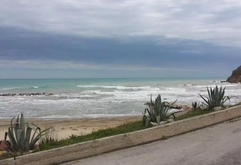 Hotelli Camping Borghetti