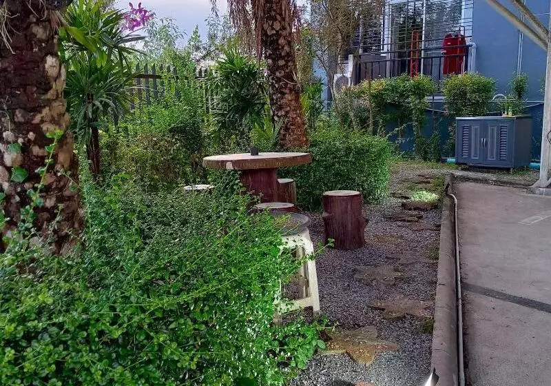 ホテル Room 9 Residence