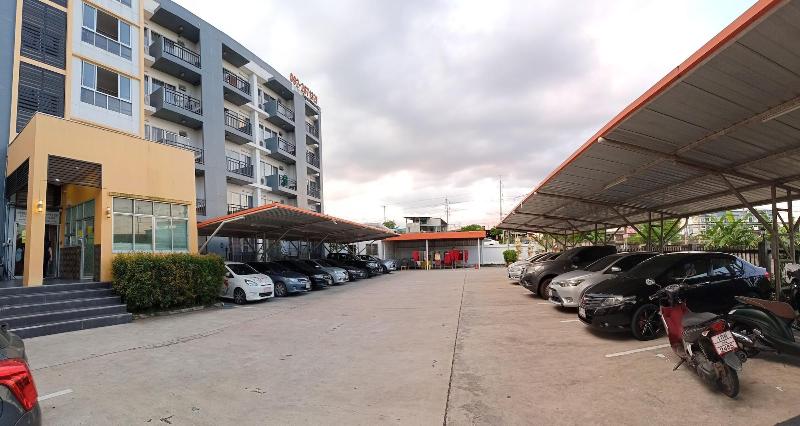 Hotelli Room 9 Residence