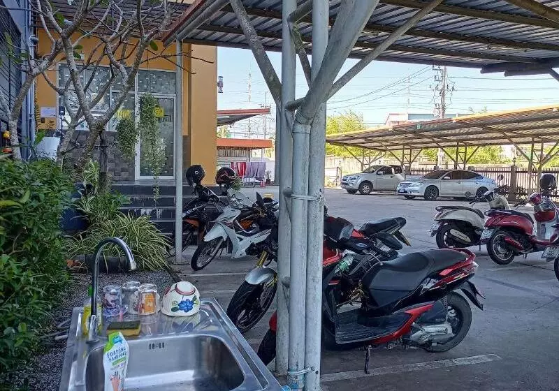 ホテル Room 9 Residence