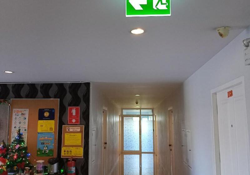 Hotelli Room 9 Residence