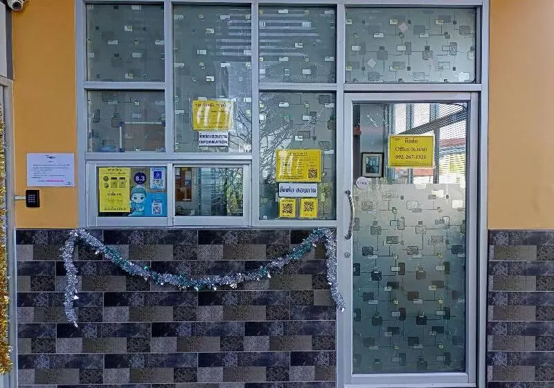 ホテル Room 9 Residence