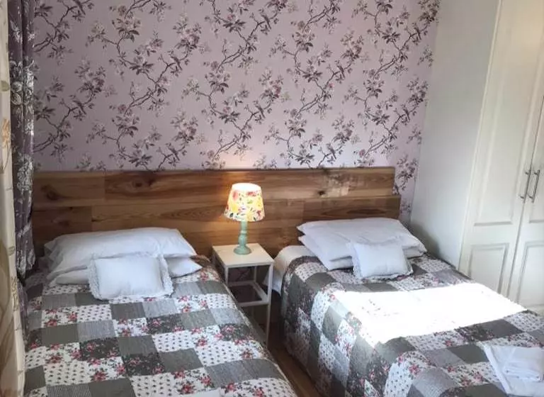 Kilcloon Holiday Cottages