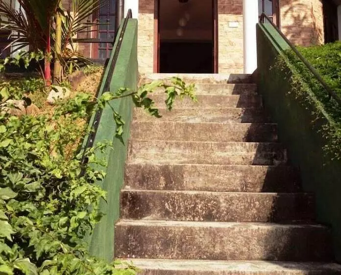 Majatalo Ku Kandy Villa