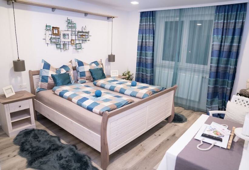 Pension & Restaurant La Amalia