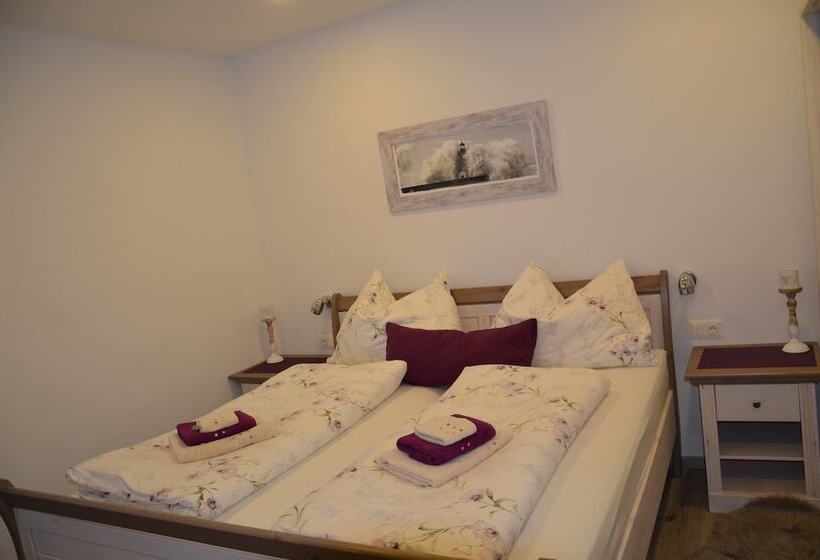 Pension & Restaurant La Amalia