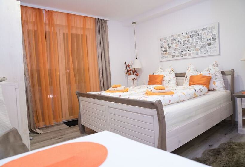 Pension & Restaurant La Amalia