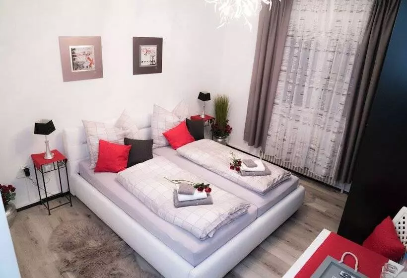 Pension & Restaurant La Amalia