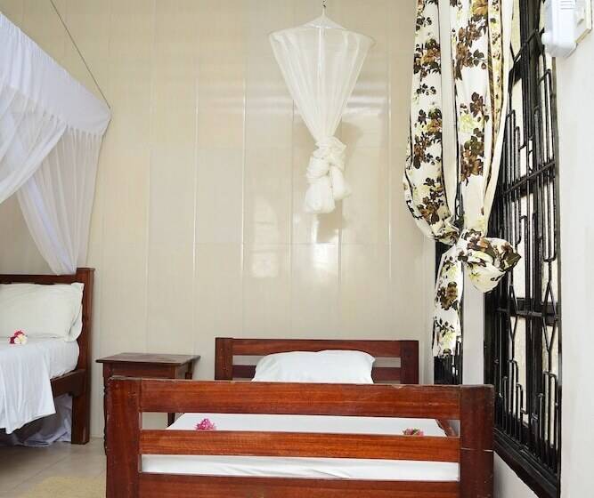 בית מלון כפרי Kigwedeni Villas