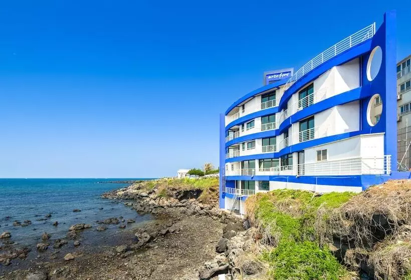 Hotelli On The Sea Pension