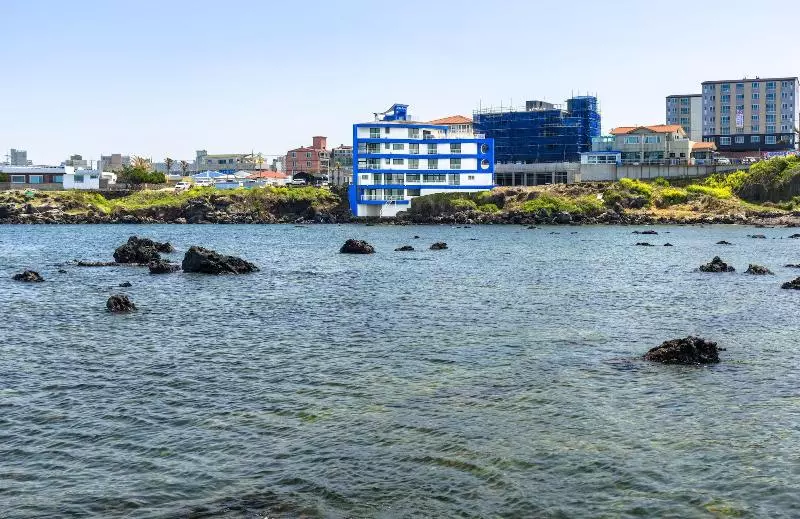 Hotelli On The Sea Pension