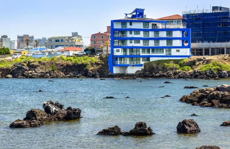 Hotelli On The Sea Pension