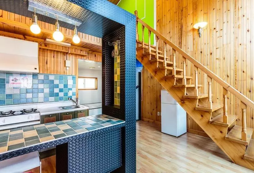 Hotelli Santorini Pension