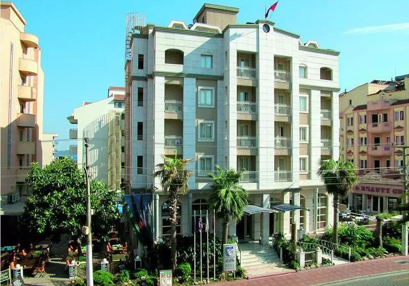 Hotel Almena