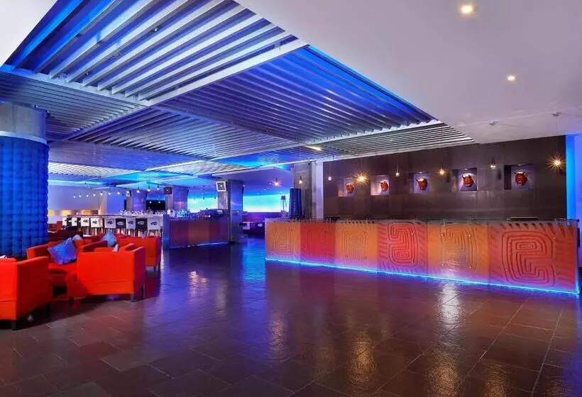 Decapolis Hotel Panama City