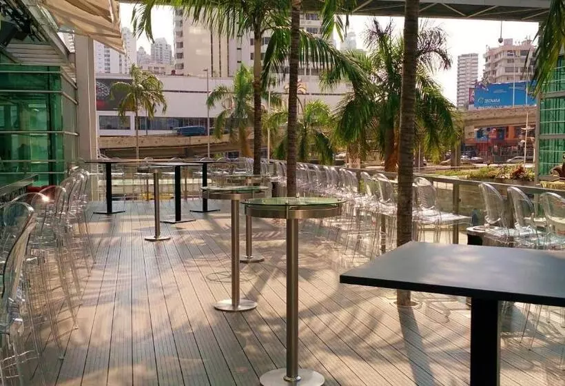 Decapolis Hotel Panama City