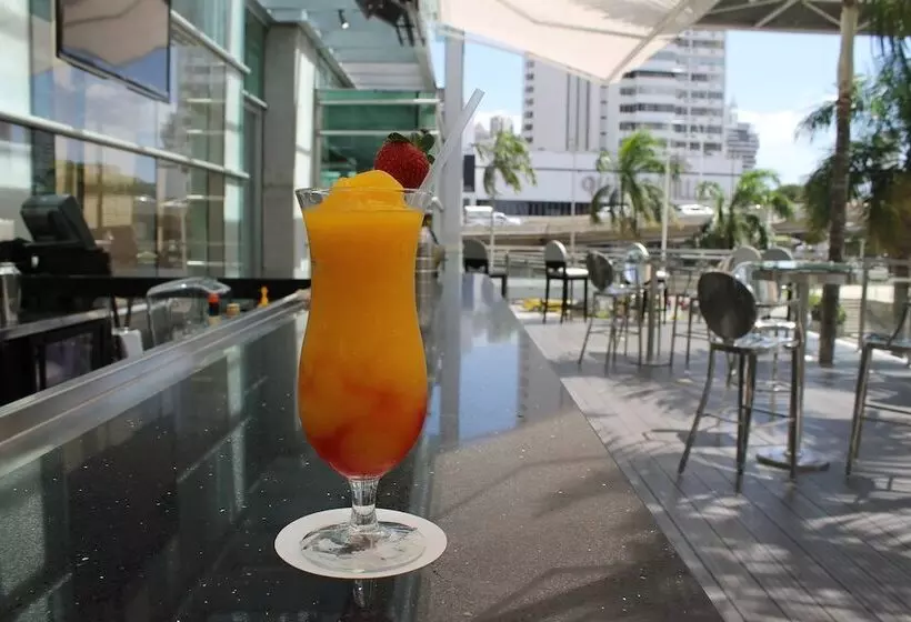 Decapolis Hotel Panama City