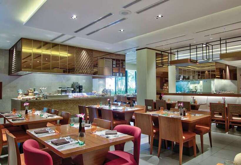 فندق Hilton Colombo Residence