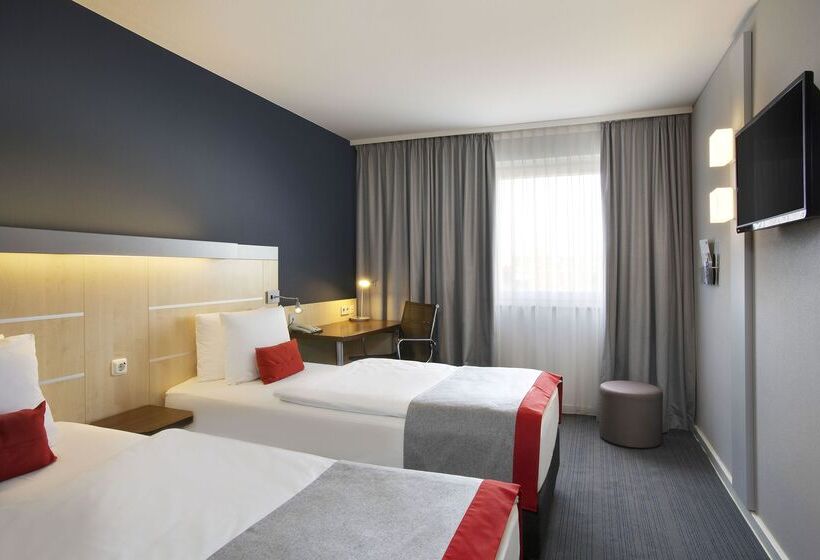 酒店 Holiday Inn Express Frankfurt Messe, An Ihg