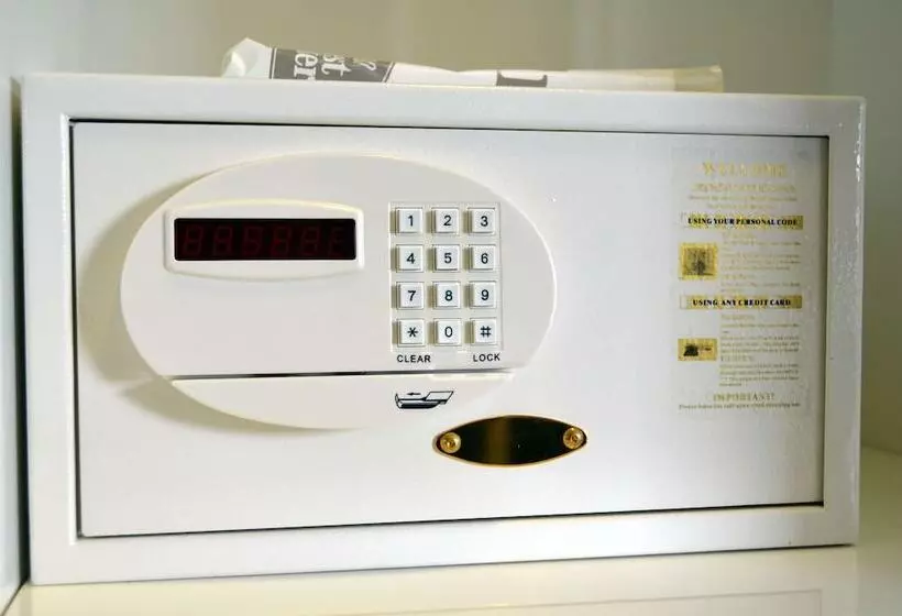 فندق Hôtel L Amandier