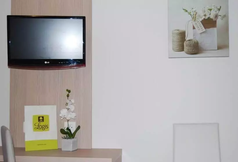 Hotel Logis Hôtel Du Midi   Rodez Centre Ville