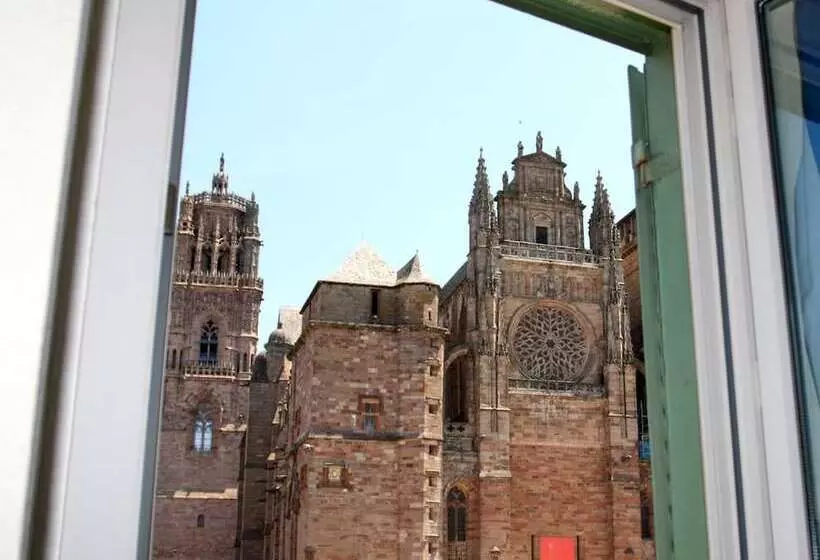 Hotel Logis Hôtel Du Midi   Rodez Centre Ville