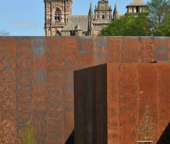 Hotel Logis Hôtel Du Midi   Rodez Centre Ville