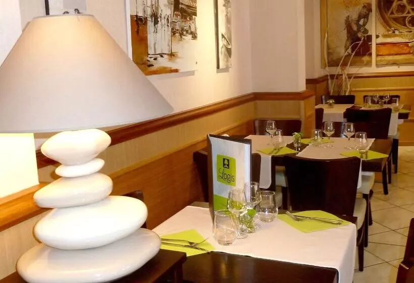 Hotel Logis Hôtel Du Midi   Rodez Centre Ville