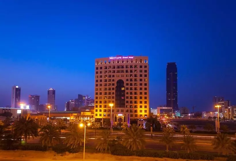 Mercure Grand Hotel Seef   All Suites