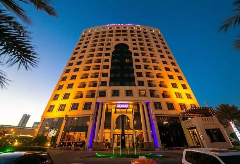 Mercure Grand Hotel Seef   All Suites