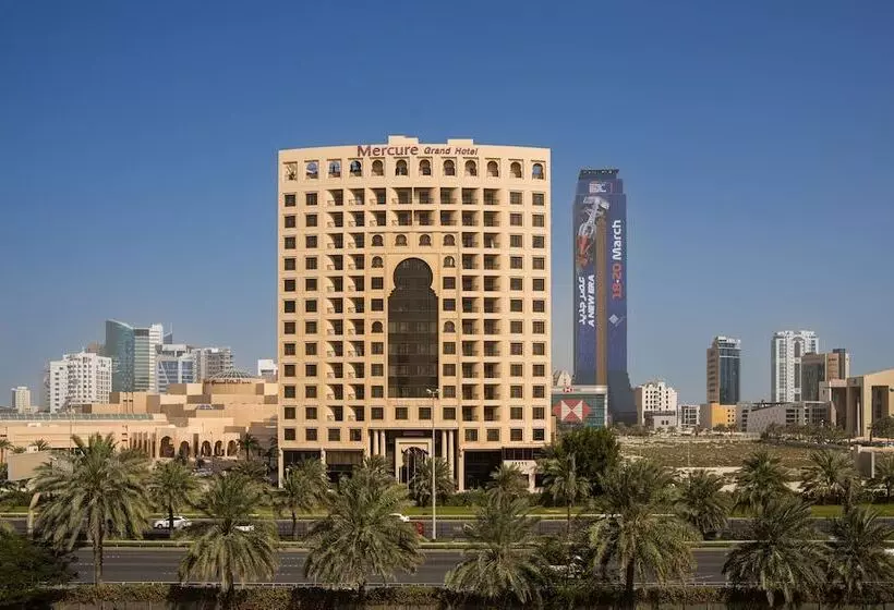 Mercure Grand Hotel Seef   All Suites