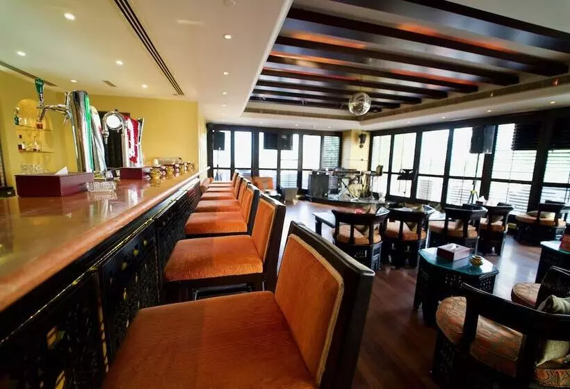 Mercure Grand Hotel Seef   All Suites