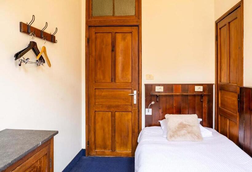 هتل Monasterium Poortackere