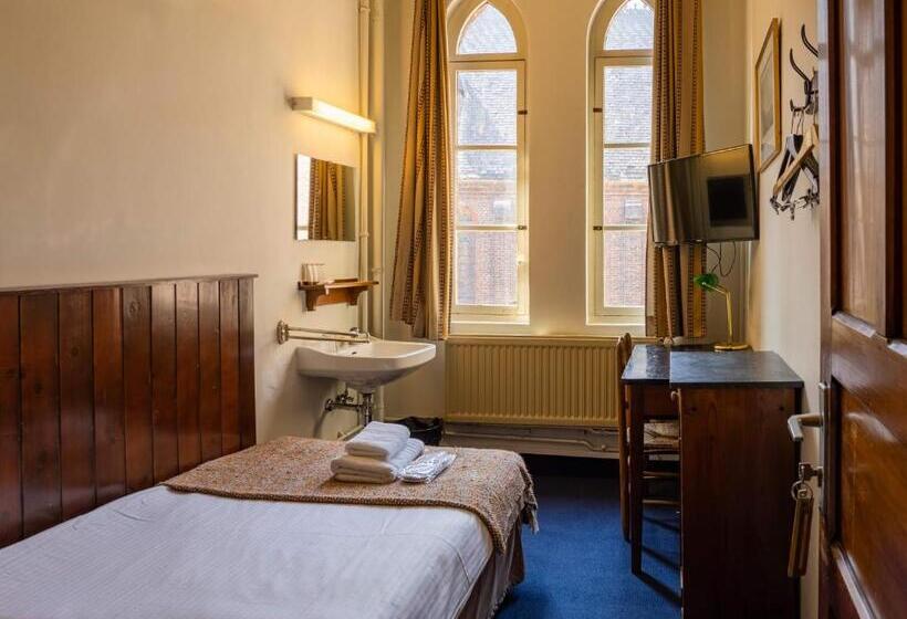 هتل Monasterium Poortackere