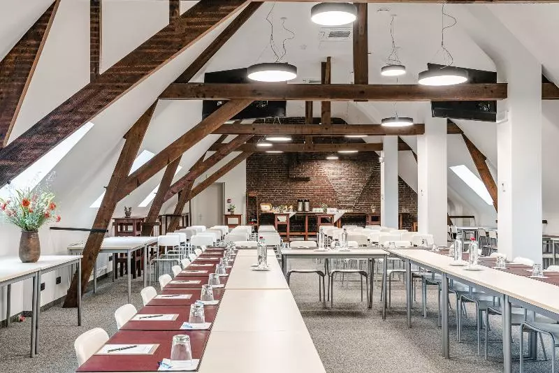 Hôtel Monasterium Poortackere