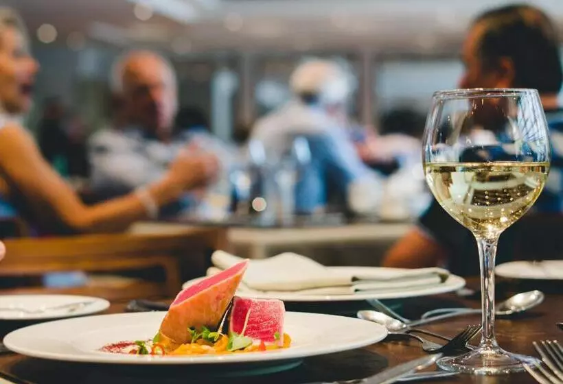 فندق Plaza El Bosque Ebro